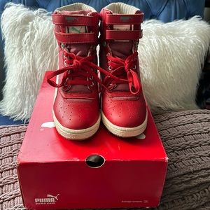Puma Size 6 1/2, Red-Peach Blush-Mint Sky Wedge Sneakers
